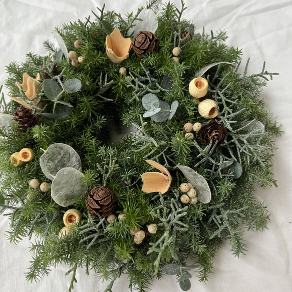 サイズ選べる】フレッシュグリーンのクリスマスリース〜white brown