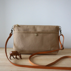 倉敷帆布サコッシュ (M)ベージュ 1枚目の画像