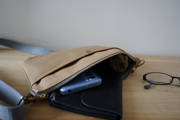 倉敷帆布サコッシュ (M)ベージュ 2枚目の画像