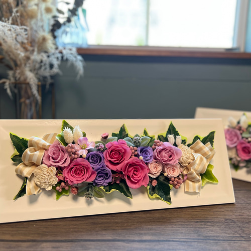 ✨バラフラワーアート✨プリザーブドフラワーアレンジメント✨壁掛けにも出来ます✨ ✨バラフラワーアート✨プリザーブドフラワーアレンジメント✨壁掛けに