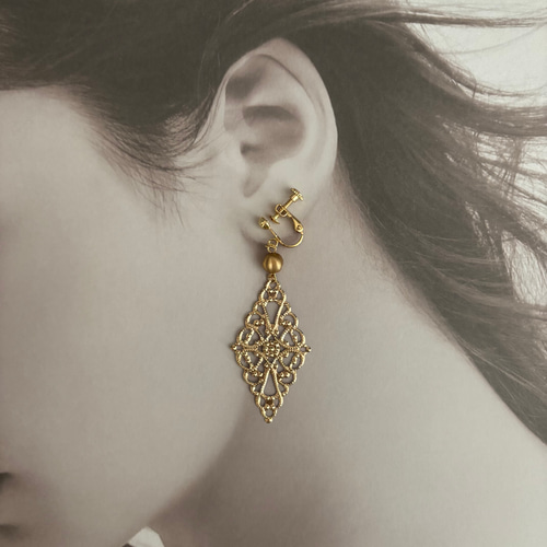 No.1103　専用出品　イヤリング１点 ひらひら透かし菱形のイヤリング〜加州清光〜 イヤリング