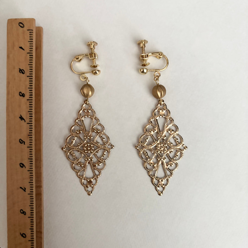 No.1103　専用出品　イヤリング１点 ひらひら透かし菱形のイヤリング〜加州清光〜 イヤリング