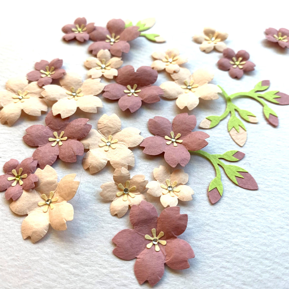 桜とつぼみのペーパーパーツ 2枚目の画像