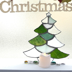 ✴︎:　ステンドグラス　クリスマスツリーオブジェ♪　Creema限定♪ 2枚目の画像