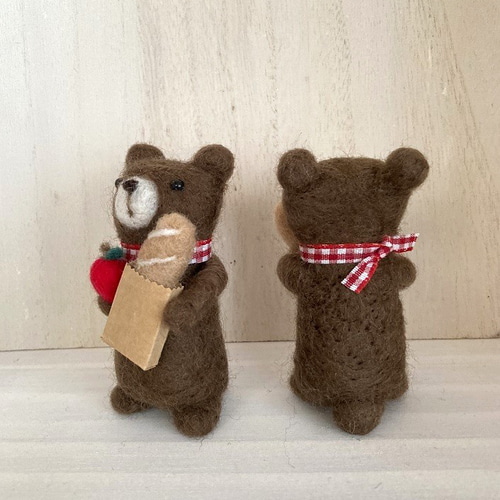 お買い物くまさん 羊毛フェルト monaka 通販 8186294｜Creema(クリーマ)