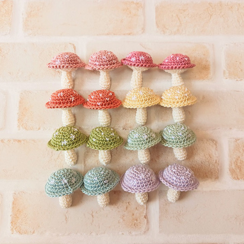 受注生産☆送料無料】ファンシー＆ポップ☆キノコのあみぐるみ
