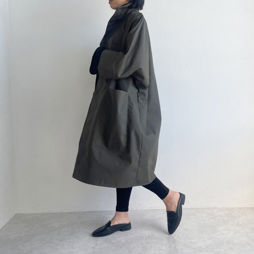 【美品】MELUMO メルモ ハイネックコート 軽量 オーバーサイズ ハイネックコート(khaki) コート MELUMO 通販 8194050｜Creema