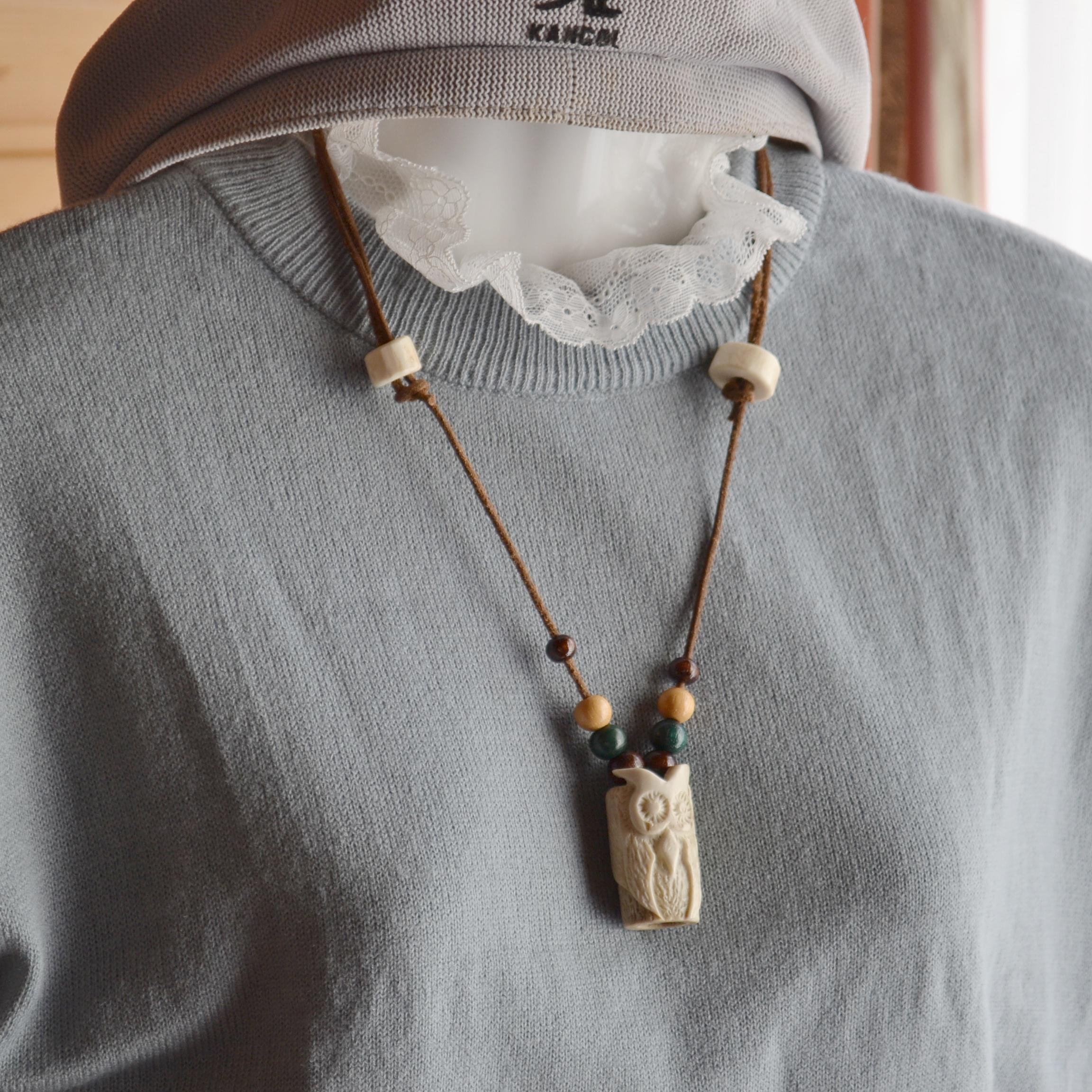 鹿角のペンダント　フクロウ 11,200円