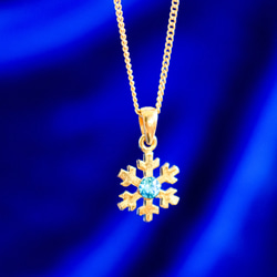 雪の結晶ネックレス　ライトターコイズ　金具の色が選べます 3枚目の画像