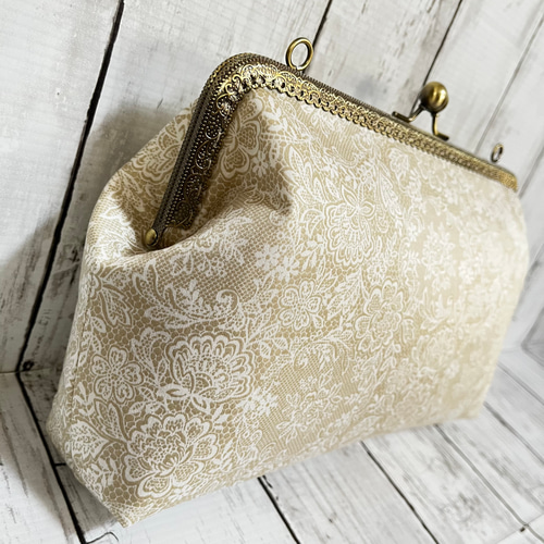 レース柄 がま口 バッグ ショルダー紐付き ハンドメイド