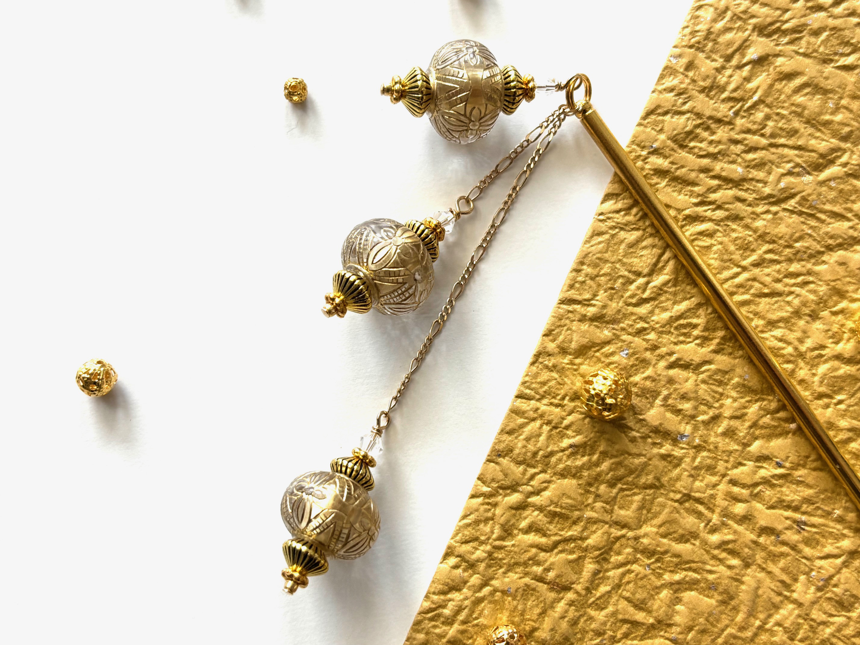 かんざし　モロッコランタンの様なクリアフラワービーズ３連　外燈　ランプ　ゴールド　揺れる　エスニック　花　中東