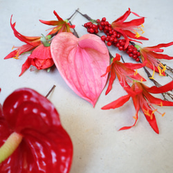 アンスリウムや海外花の個性派 赤いブーケ ウェディングブーケ アーティフィシャルブーケ 8枚目の画像