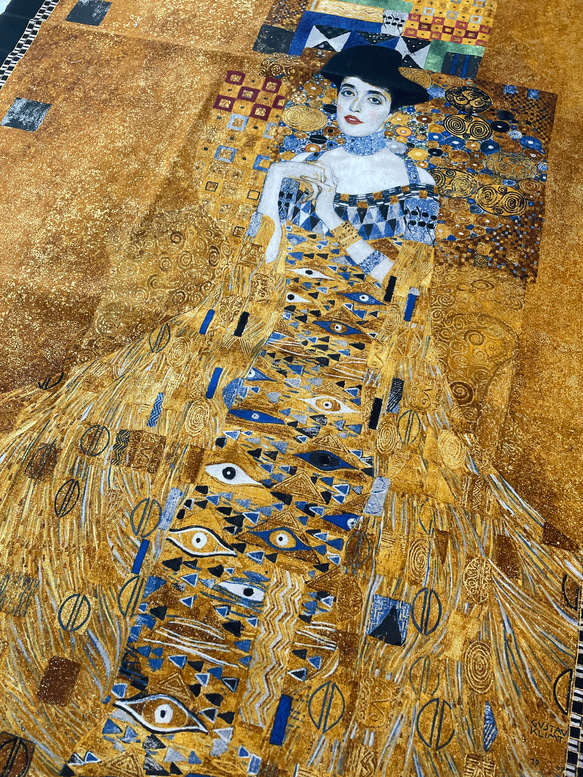 112×59）ロバートカフマン　"GUstav Klimt" クリムト　肖像パネル生地 10枚目の画像