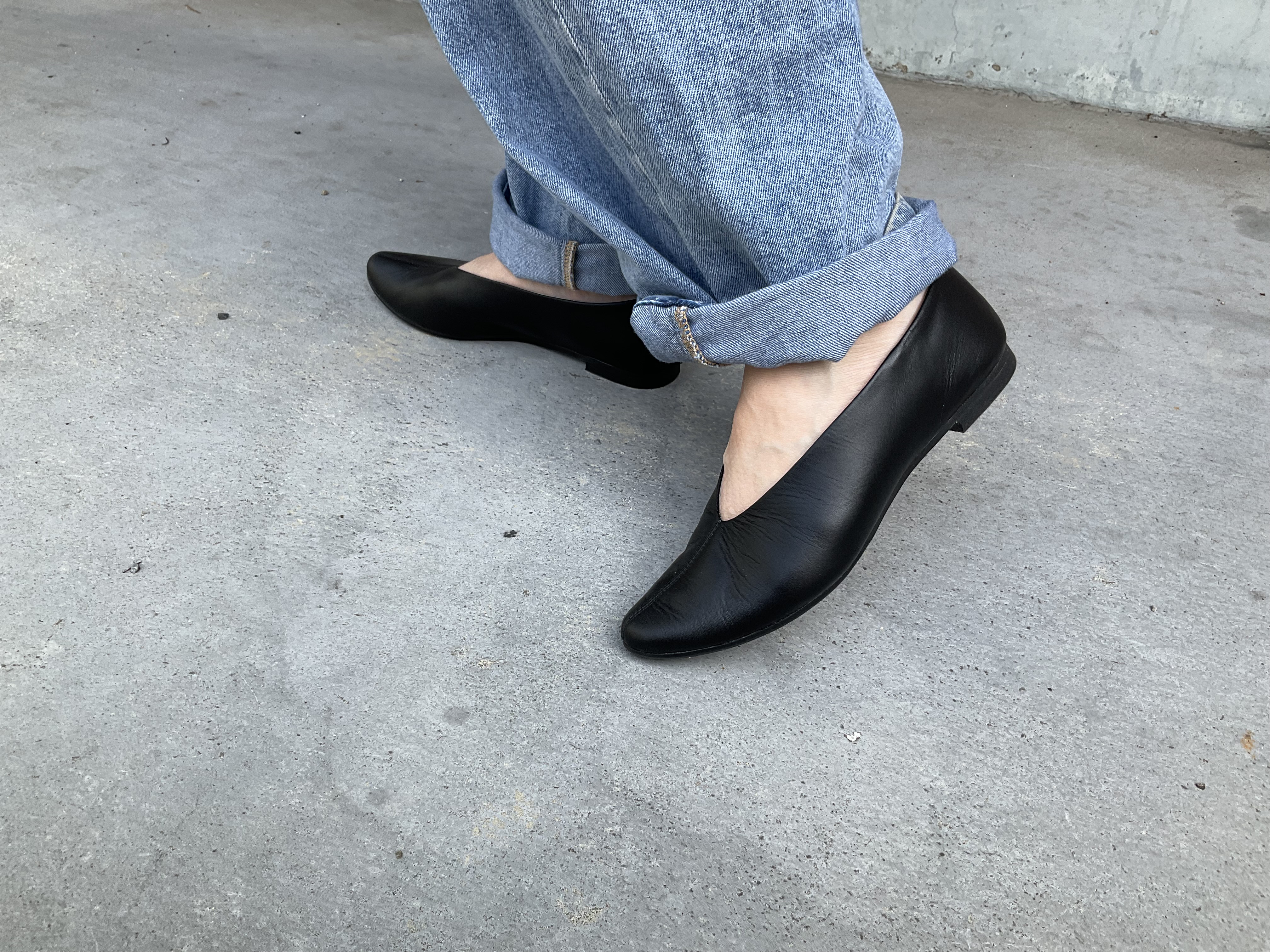 〖人気ブラック〗本革パンプス｜痛くない・軽量・通勤OK（22.5〜26cm）