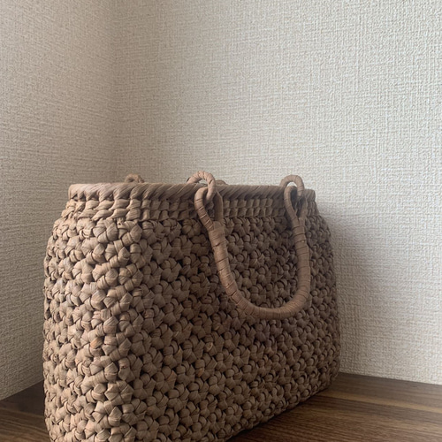 国産山葡萄 カゴバッグ 内布付き 花編み 巾着タイプと目隠し 国産山葡萄 カゴバッグ 内布付き 花編み 巾着タイプと目隠し