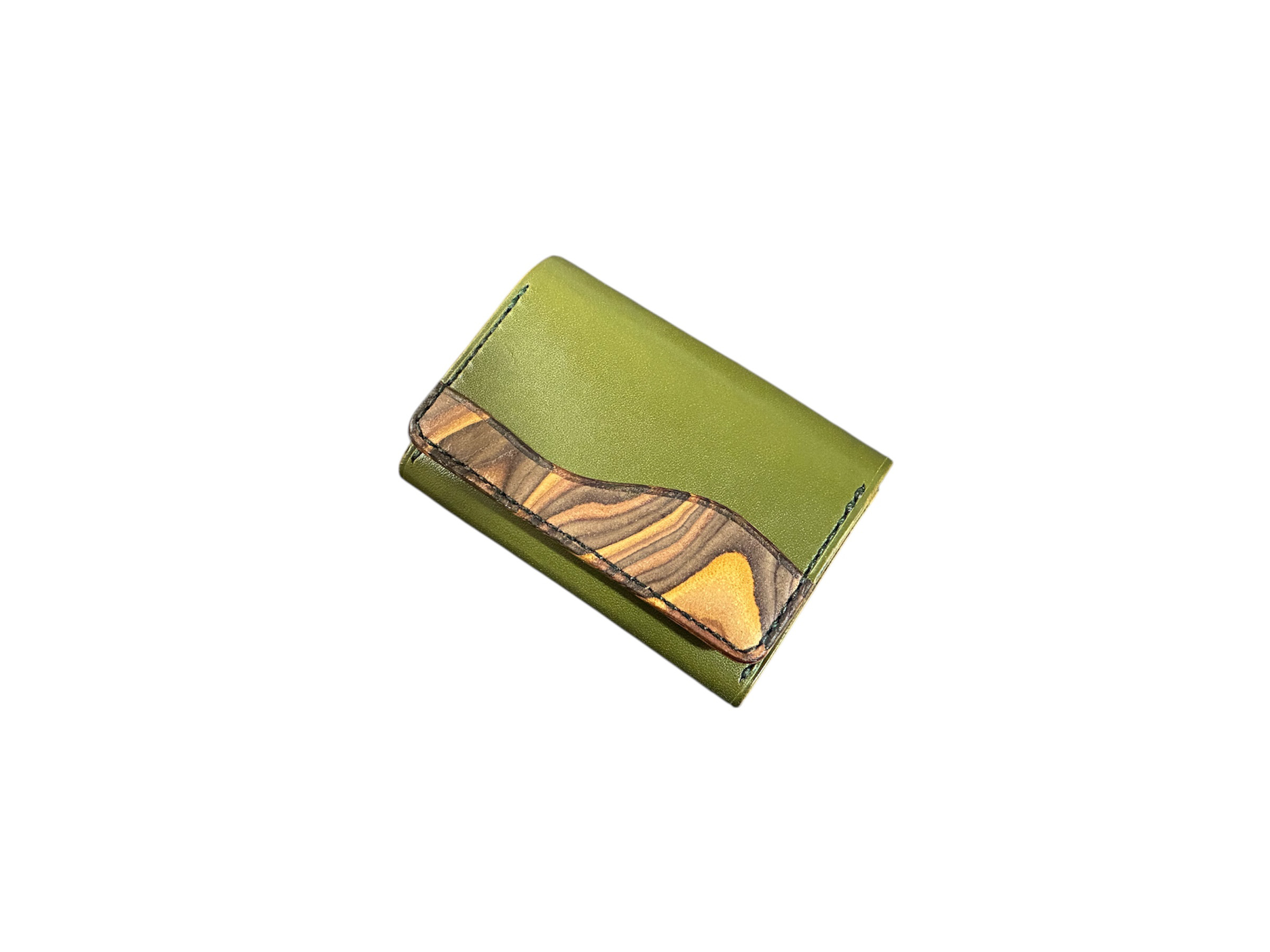 デザイン・機能性・容量抜群名刺入れ(マチ付き)