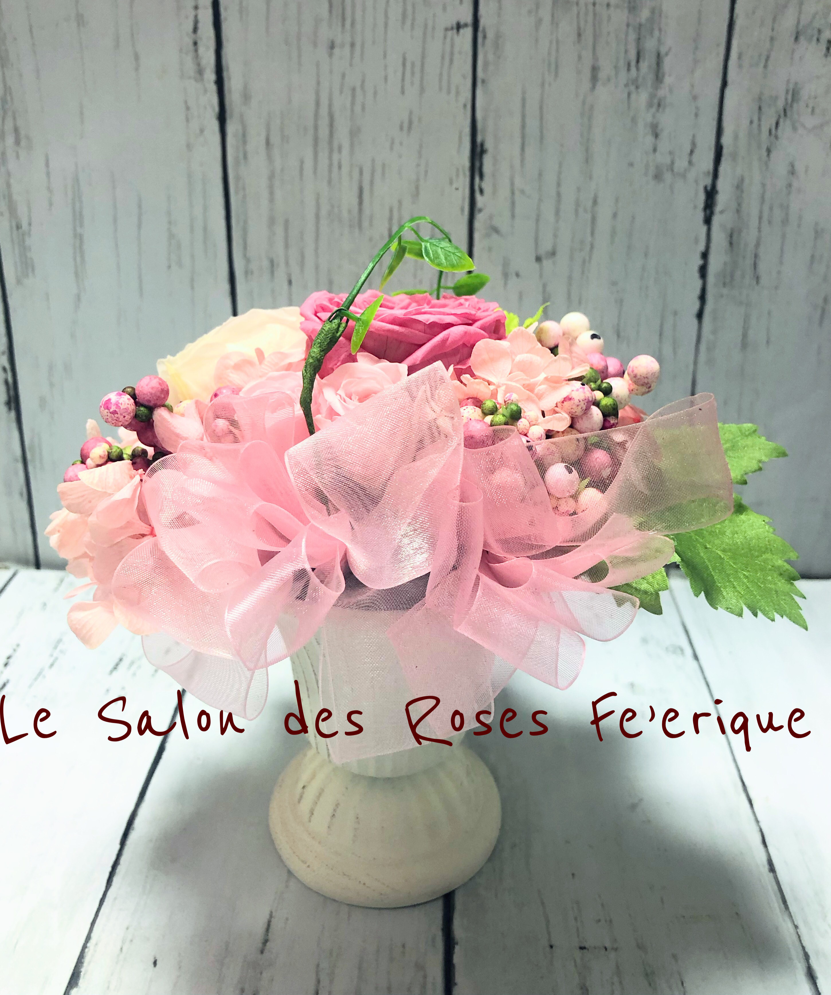 ラナンキュラスのゴージャスアレンジ　180°