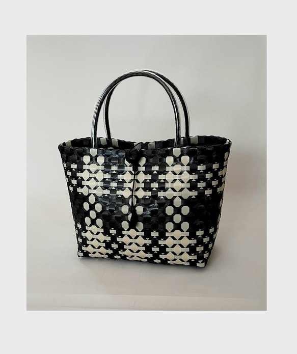 Mサイズ プラカゴバッグ 黒ベージュ 撥水素材 かごバッグ ppバンド