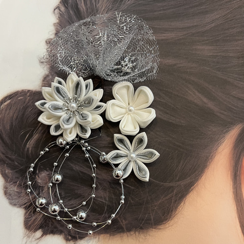 髪飾りViVi【‪mu】 つまみ細工 髪飾り シルバーセット ヘアピン MU-ra_kanzashi