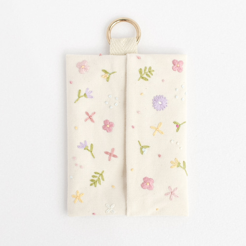 手刺繍のポケットティッシュケース【受注制作】ギフト プレゼント