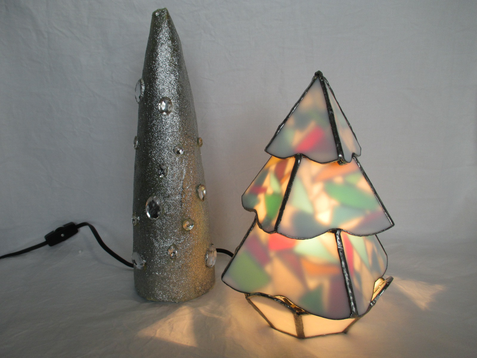 ステンドグラス　クリスマス ツリーランプ