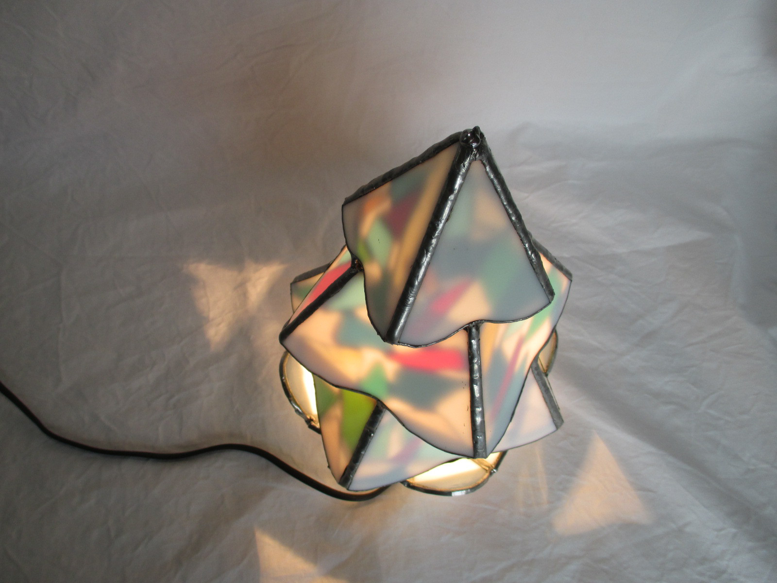 ステンドグラス　クリスマス ツリーランプ