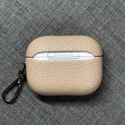 時尚 AirPods 4 Airpods Pro 保護殼，相容於無線充電，刻字，皮革，全保護殼 第6張的照片
