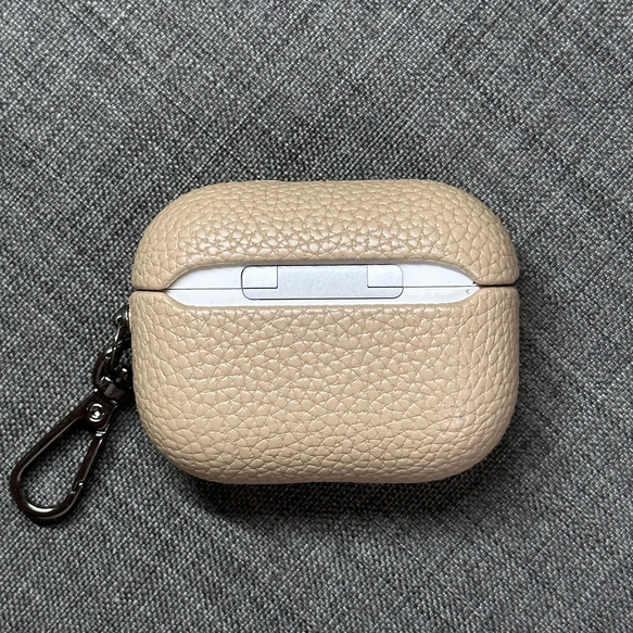 時尚 AirPods 4 Airpods Pro 保護殼，相容於無線充電，刻字，皮革，全保護殼 第6張的照片