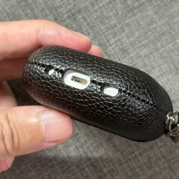 時尚 AirPods 4 Airpods Pro 保護殼，相容於無線充電，刻字，皮革，全保護殼 第17張的照片
