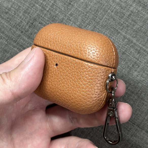 時尚 AirPods 4 Airpods Pro 保護殼，相容於無線充電，刻字，皮革，全保護殼 第12張的照片