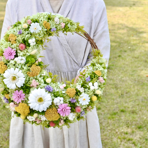 ガーベラのグリーンリースプリザーブドフラワー