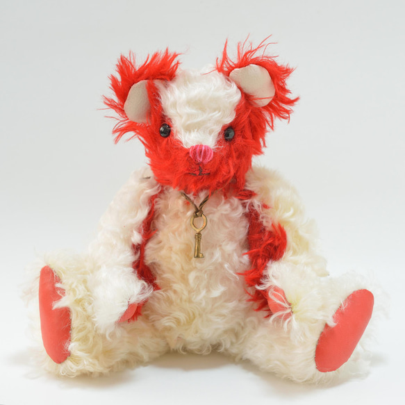 スタイリッシュでモダン ホワイト & レッド 本格 テディベア クリスマスギフト 3枚目の画像