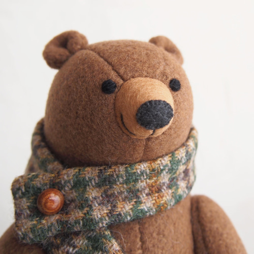 寝そべらないグリズリー ぬいぐるみ kuzoomiko 通販 8273936｜Creema