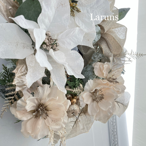 ❁⃘*.゜特大白いポインセチア縦長リース❁⃘*.゜ゴージャスなリース