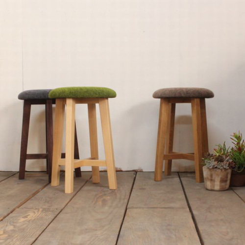 スツール 無垢材×ファブリック まる｜イス 椅子 木製 布地 北欧 いす