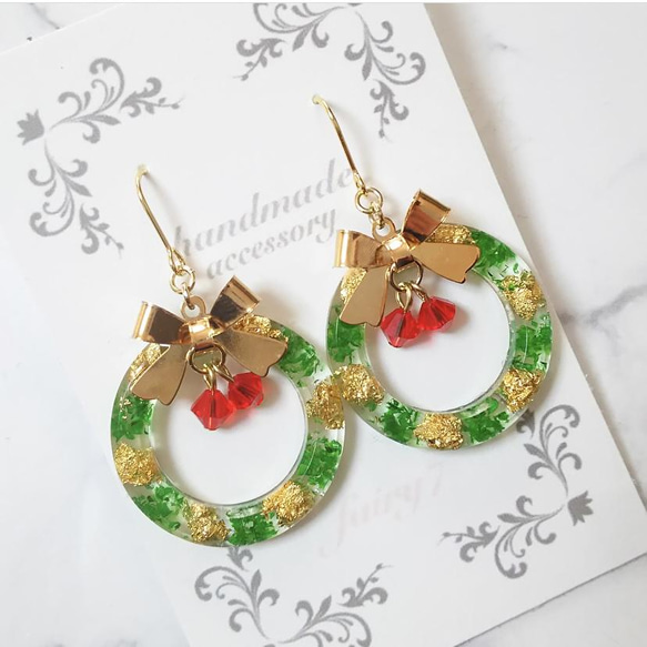 クリスマスリースのピアス ピアス（フック・チェーン） 【全品送料無料