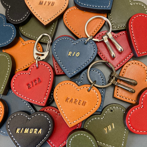 名入れ無料】ハートのヌメ革キーホルダー キーリング NEBUZAK 通販