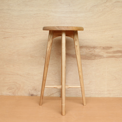 無垢材のキッチンスツールA・タモ材・ハイスツール・カウンターチェアー・お好きな高さでオーダー可 1枚目の画像