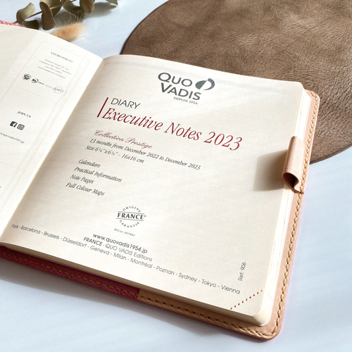 気まぐれレザーのクオバディス手帳カバー《名入れ対応》 手帳カバー