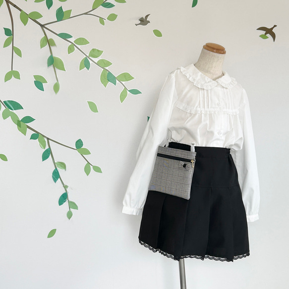 【ファスナー付き】大人かわいい　移動ポケット（黒チェック・ふたなし）サニタリー 2枚目の画像