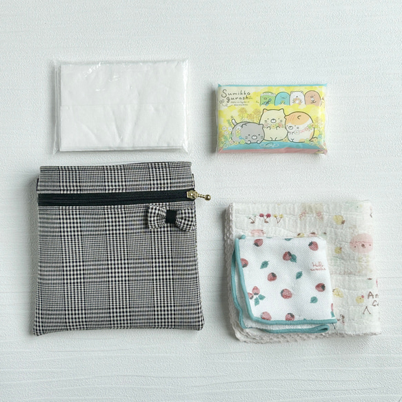 【ファスナー付き】大人かわいい　移動ポケット（黒チェック・ふたなし）サニタリー 6枚目の画像