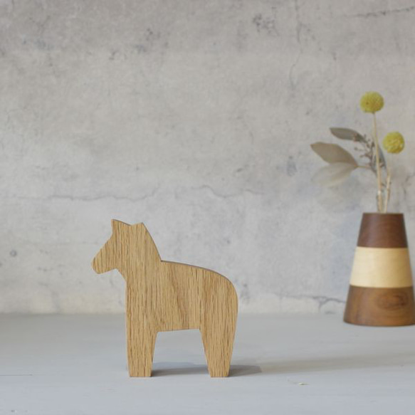 ホース オブジェ｜全２種類 馬 うま 飾り 北欧 雑貨 ダーラナホース ダーラヘスト 干支 2026年 午 幸せ 3枚目の画像