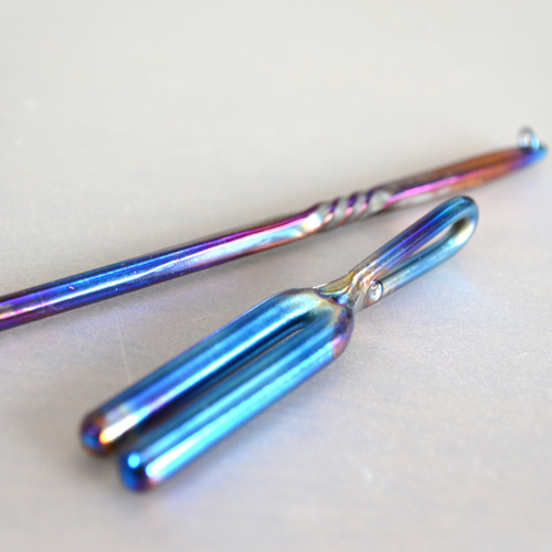 Titanium Tuning fork pendant・チタンの音叉・2885.4Hz ネックレス