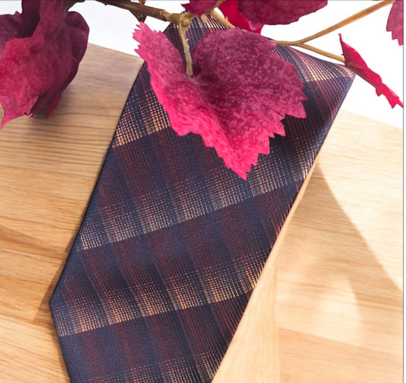 京都与謝野町丹後silk ネクタイ　丹後縦貫林道の木漏れ日　 2枚目の画像