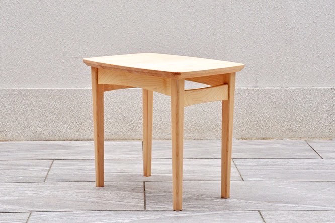 Cornerless Stool 角のないスツール H＝420 Ω