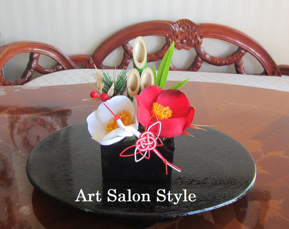 お正月ハンドメイド2026】 黒桝に紅白椿の門松アレンジ お正月飾り