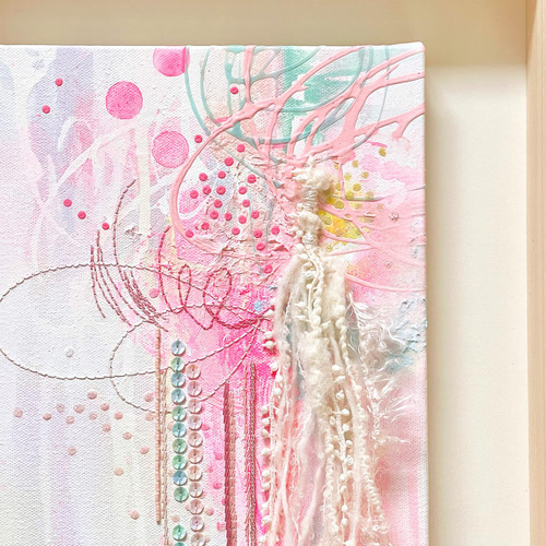 刺繍入り絵画「すぐそこに、輝く世界。」(額入り) 絵画 マスダトモミ