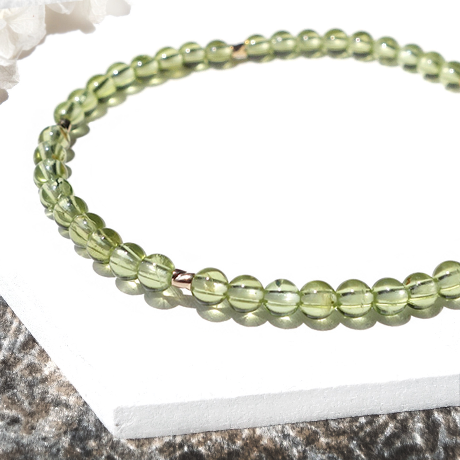Peridot／草原のようなすがすがしいグリーン ペリドット極小粒ブレスレット