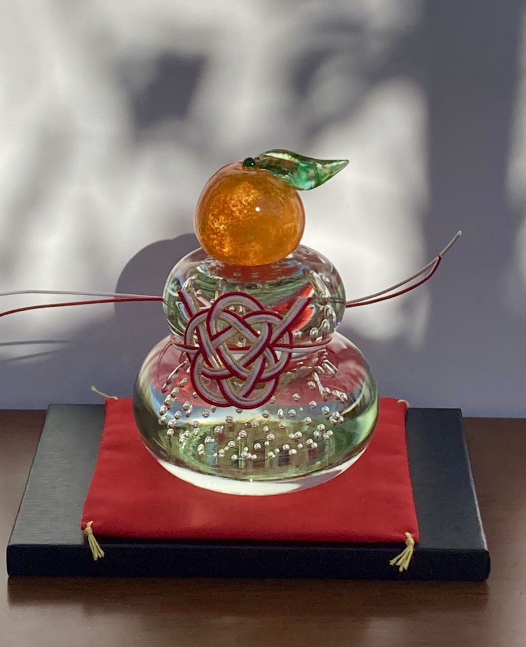 福ぷく泡入りガラスの鏡餅 〜かがみもち〜