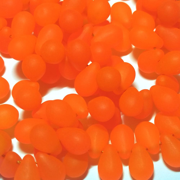 チェコ ビーズ ドロップ 6x9mm 10個 ネオン オレンジ セミマット コート ppnalia 2枚目の画像